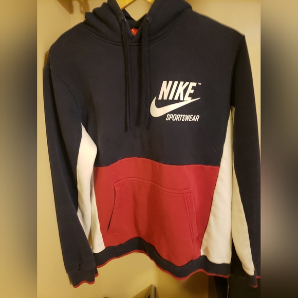 Mens Nike Hoodie - Picture 1 of 4
